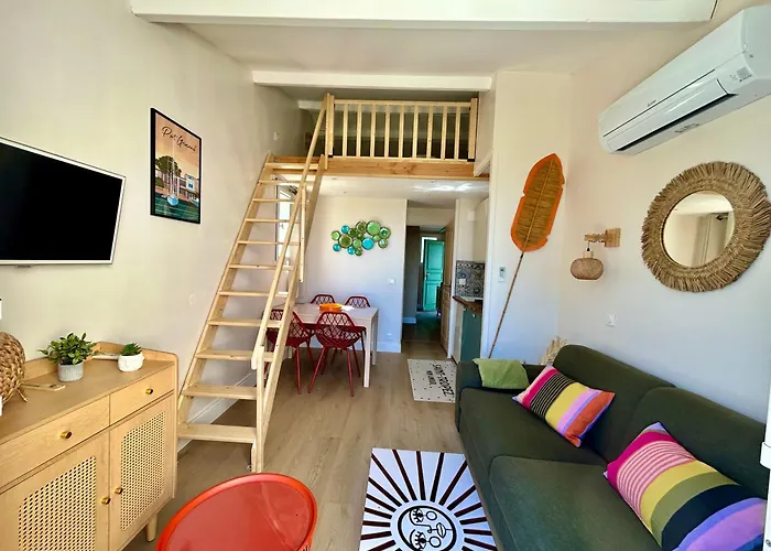 Les Restanques Iris 2124 그리모