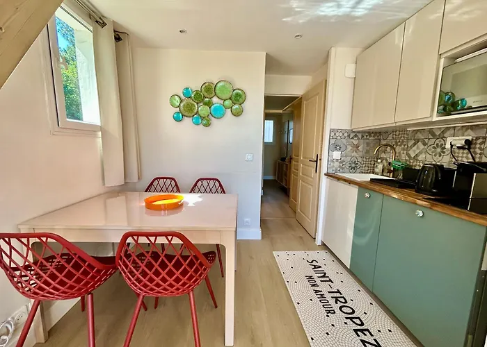 Les Restanques Iris 2124 아파트