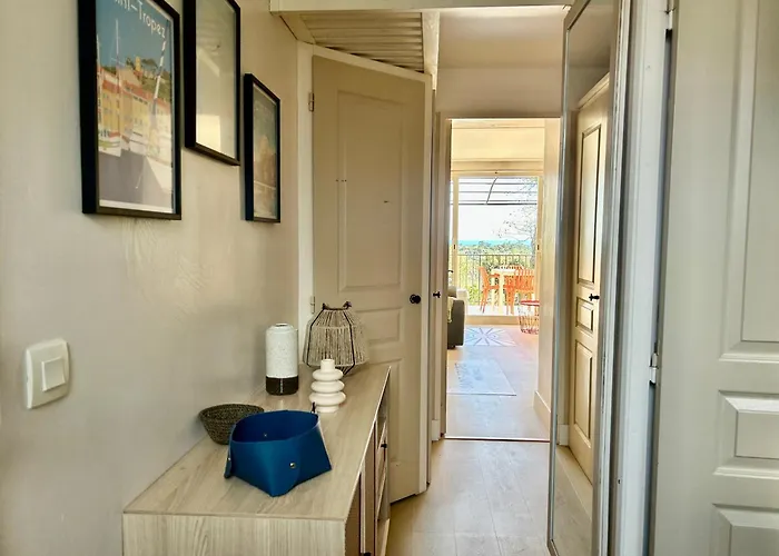 Les Restanques Iris 2124 그리모